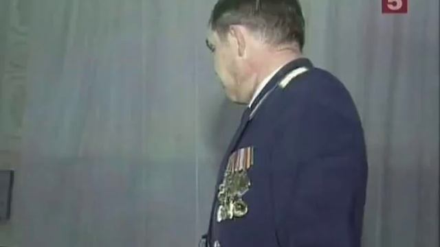 017Живая история Генерал Александр Лебедь avi смотреть онлайн