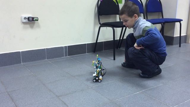 Роботы помощники на lego wedo 2.0 Cовместная работа смотреть онлайн