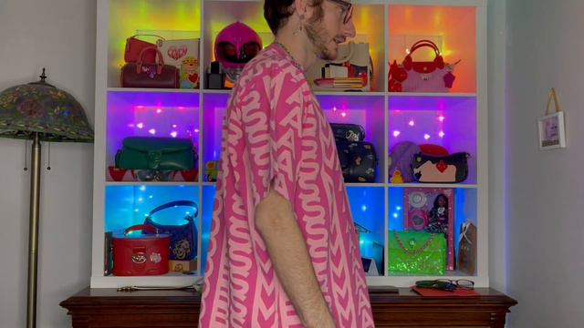 One Size try on Marc Jacobs Big Monogram t-shirt смотреть онлайн