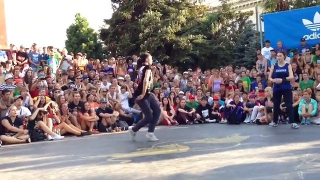 а теперь внимание, девочки! смотреть онлайн