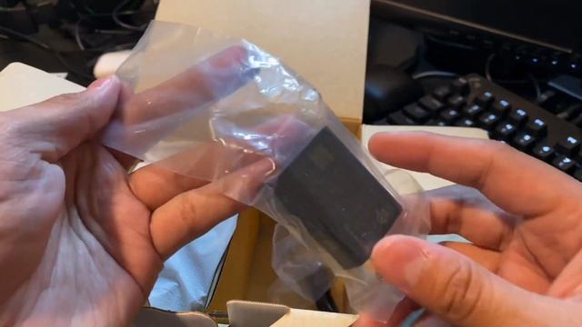 Sony A6100 Camera Unboxing смотреть онлайн