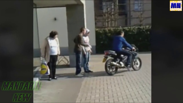 hene, смотреть онлайн