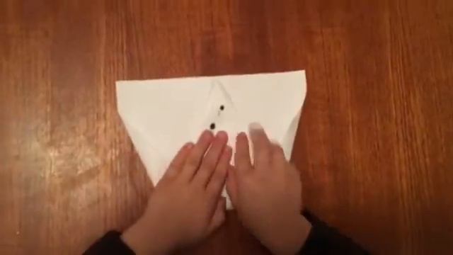 How to make the jet wing paper plane (by Soren, age 5) смотреть онлайн