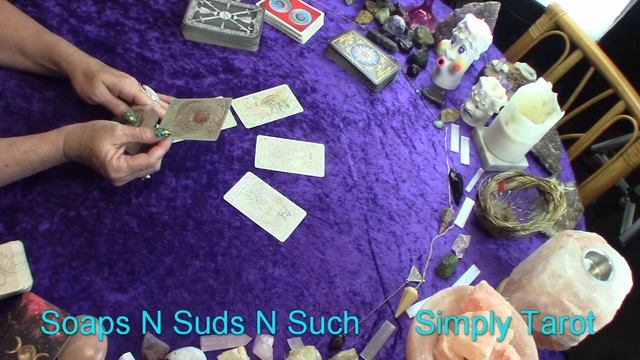 Aquarius notice what you need to see! Emerge! #tarot #oraclereading #aquariustarot #aquarius смотреть онлайн