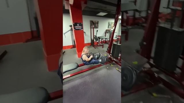 Помните! Дети подражают родителям! смотреть онлайн