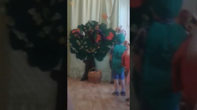 Танец " Червячки" смотреть онлайн