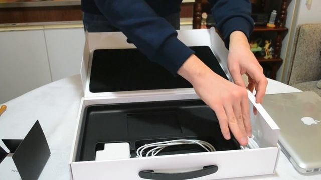 MacBook Pro 13" Unboxing & review смотреть онлайн