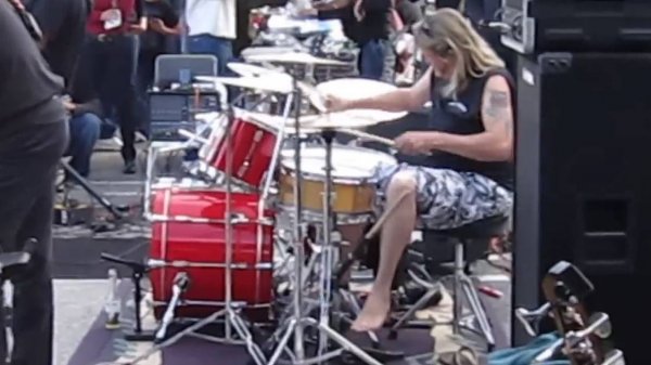 Nicko McBrain - The Trooper (Street Live)