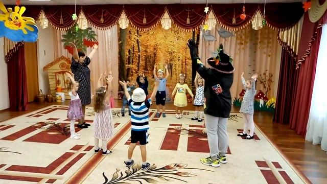 Праздник осени "Осеннее путешествие Пугала" смотреть онлайн