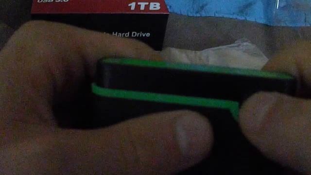 Распаковка и первый вид жесткого диска Transcend 1000GB смотреть онлайн