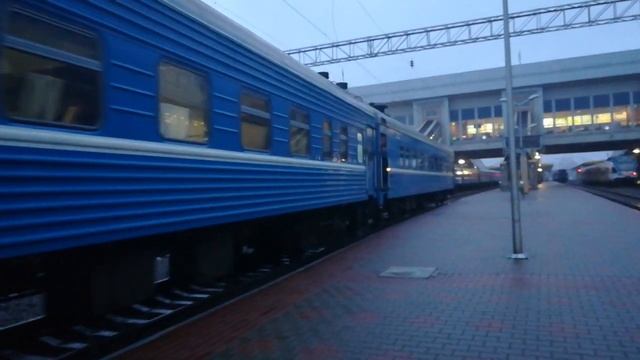 Отправление ТЭП70-0465 с пассажирским Минск-Орша с Минского Вокзала / TEP70-0465 and passenger trai смотреть онлайн