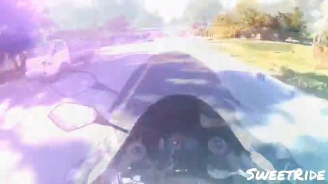 Honda cbr 600 rr (на спортбайке по городу) смотреть онлайн