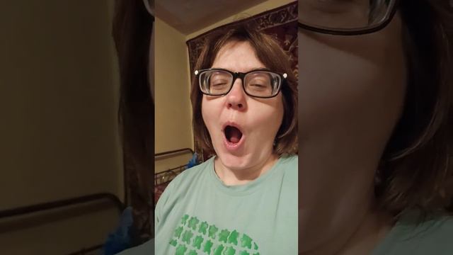 типа пою🤣🤣🤣 на самом деле поет Паша смотреть онлайн