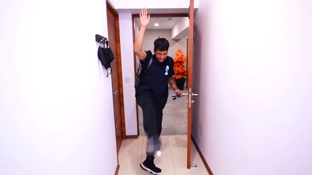 MI EX NOVIA LLEGA A MI CASA DE SORPRESA! смотреть онлайн