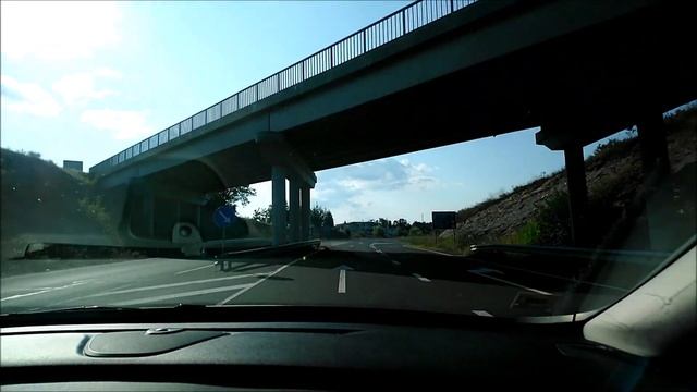 Автомагистраль в Греции и дорога в Болгарии через Родопы смотреть онлайн