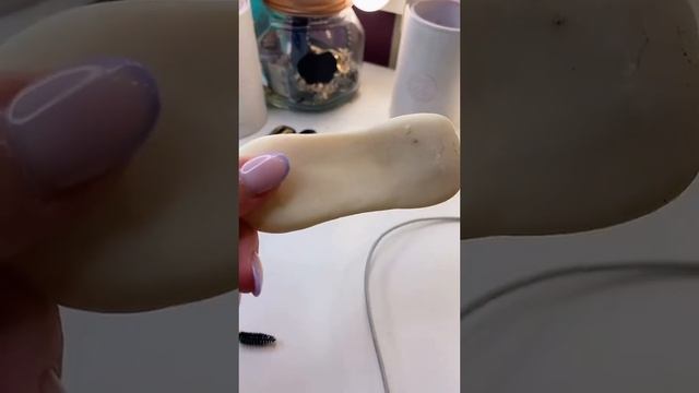 Можно по желанию добавлять карандаш и тени для бровей: кто как хочет так и смотреть онлайн