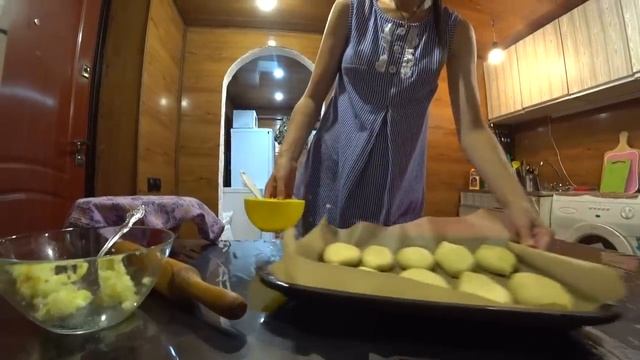 МОИ ПИРОЖКИ ДАЖЕ СОСЕДИ ЛЮБЯТ !