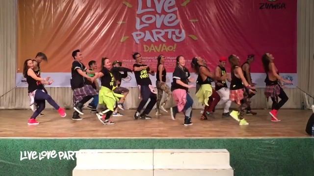 Me Too by Meghan Trainor | Zumba | Live Love Party | Dance Fitness | Davao, Philippines смотреть онлайн