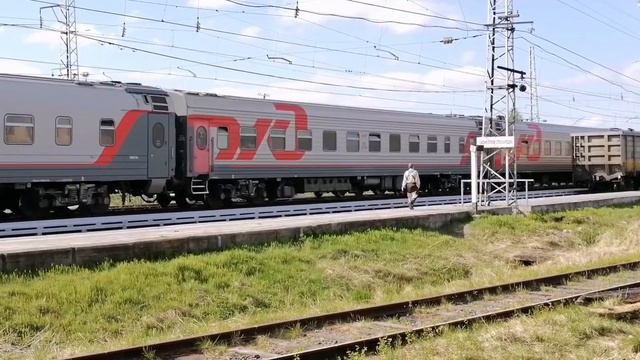 Скорый поезд №225 по ст. Тайбола смотреть онлайн