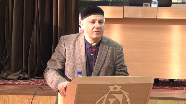 Выступление доктора исторических наук, профессора Мовсура Ибрагимова в РИУ им. Кунта-Хаджи смотреть онлайн
