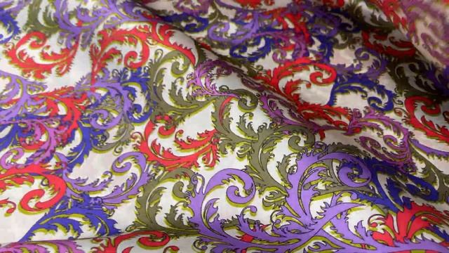 Натуральный шёлк в LO SCAMPOLO смотреть онлайн