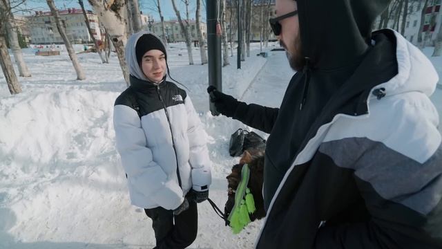 КОРСАКОВ. Здесь падают балконы / Остров Сахалин, город Корсаков (опрос людей) смотреть онлайн