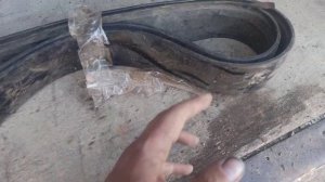 Резиновый молдинг на задний бампер к Волге 3110,31105. Запчасти на Волгу 3110,31105. Кузов.