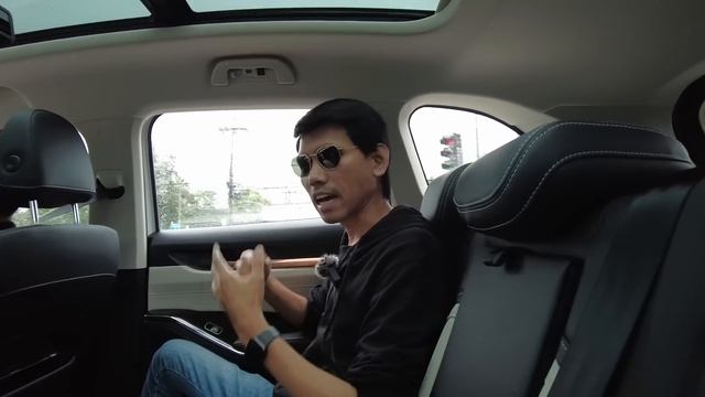 Haval H6 PHEV 2022 SUV Plug-in Hybrid จะขับด้วยไฟฟ้าได้ไกลซักแค่ไหนกัน смотреть онлайн