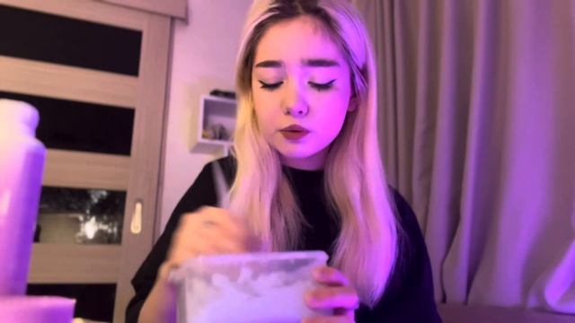 ПОКРАСИЛА ВОЛОСЫ В РОЗОВЫЙ | красим волосы дома , всё пошло не по плану , испортила волосы ? смотреть онлайн