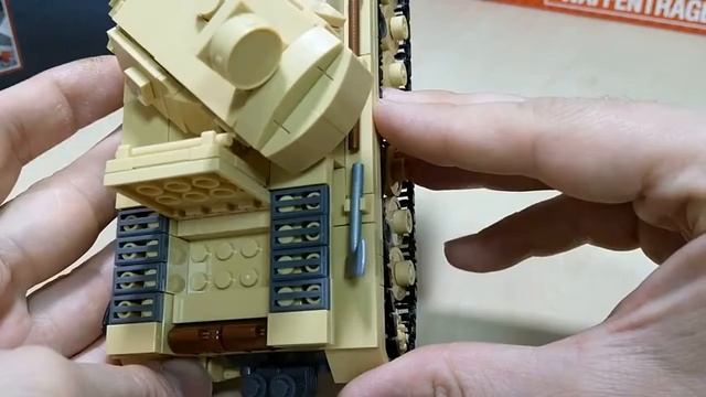 Tank Sluban M38 B0693 Panzer IV. Обзор LEGO-совместимого конструктора + Анимация сборки танка. смотреть онлайн