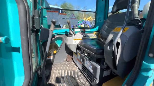 Новая партия мини экскаваторов. Обзор и цены