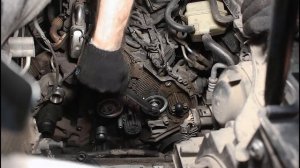 Замена ремня ГРМ с насосом ОЖ на автомобиле Volkswagen Caravelle 2,0 TDI