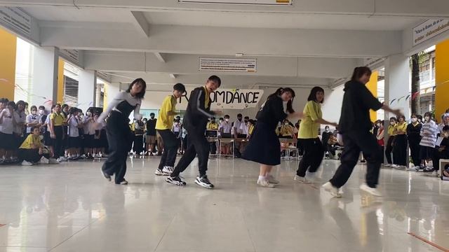 IVE(아이브)- ‘ Eleven ‘ - Cover by www.oldjeans | งาน Random dance Sarakhampittayakhom (090922) смотреть онлайн