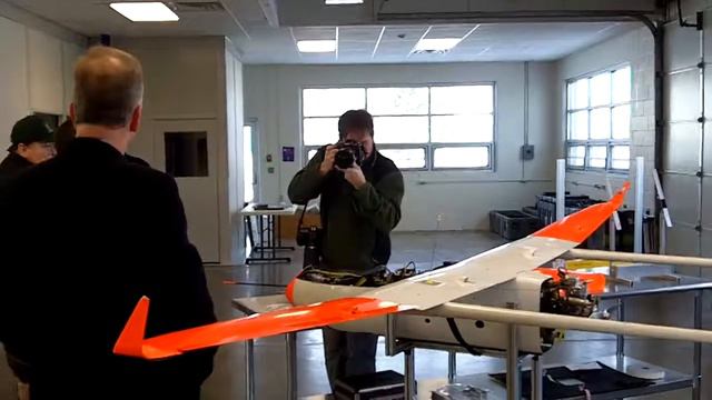 Senator Jerry Moran Tours KSU Salina UAV Lab смотреть онлайн