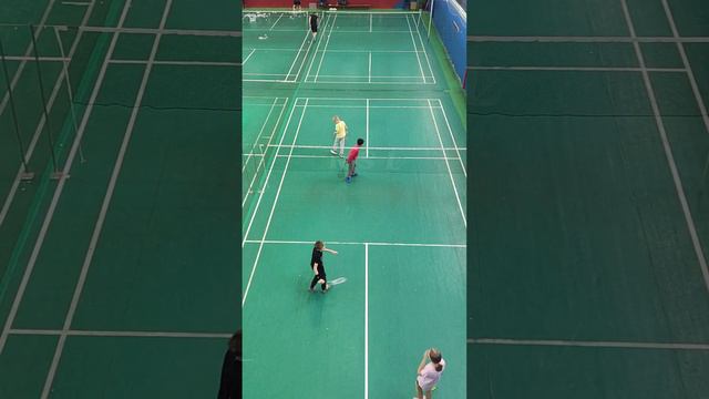 бадминтон игра -11