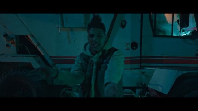Ahmed Saad Ft. 3enba & Double Zuksh - El Melouk ( Music Video ) احمد سعد وعنبة و دبل زوكش - الملوك смотреть онлайн
