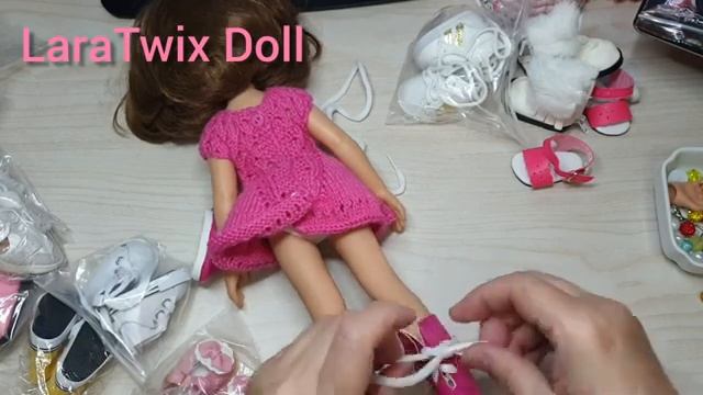 Ура! Распаковка! Много обуви и подставочки для наших любимых куколок!!! смотреть онлайн