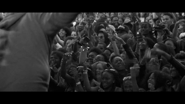 Yellow Claw & Cesqeaux - Legends Ft. Kalibwoy