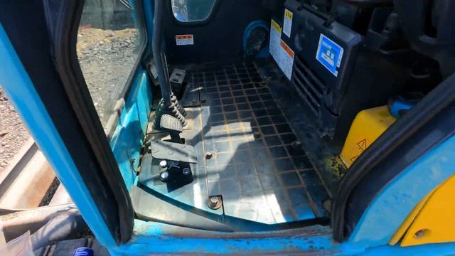 Установка быстросъема и дополнительной гидролинии на экскаватор смотреть онлайн