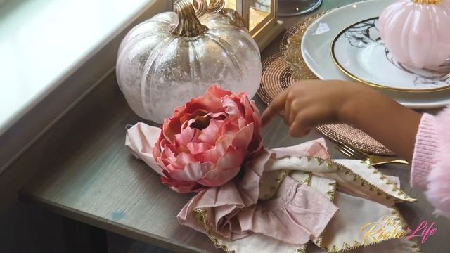Thanksgiving Tablescape Tour смотреть онлайн