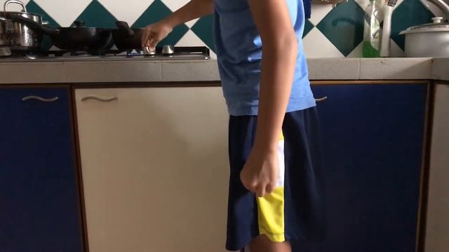 How to make sunny side up egg pt1 смотреть онлайн