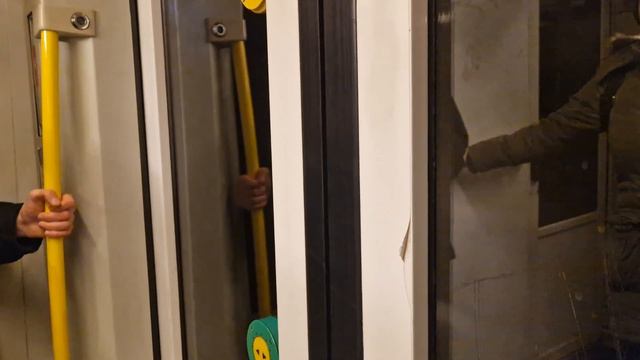 U-Bahn Berlin | Mitfahrt In Der U6 Von Kurt-Schumacher-Platz Bis Alt-Mariendorf Im H01 5030-1