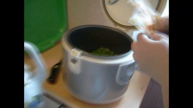 Жареный картофель в мультиварке.