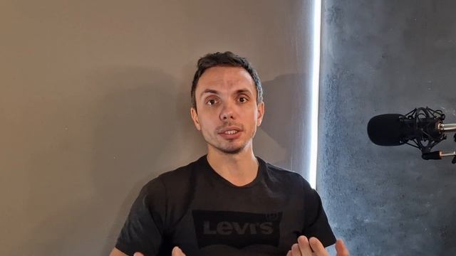 На кого договор? Что с адекватными? Что по теплоте? смотреть онлайн