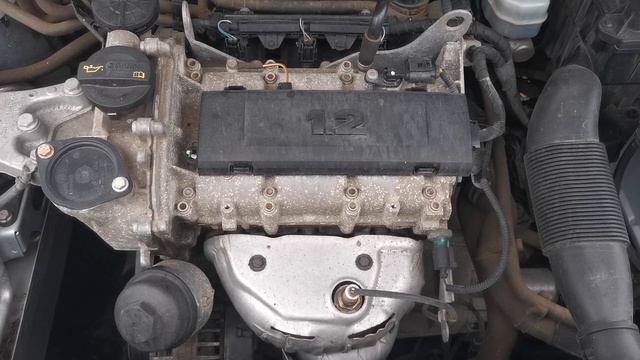Работа двигателя Skoda Fabia 1.2 CGPA смотреть онлайн