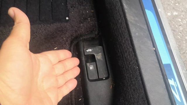 Johnny's Used Cars Okinawa - 2004 Subaru Legacy B4 (15770) смотреть онлайн