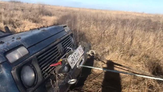Нива не царь)))Чинили Ниву 5 часов)))Самарское.Offroad_RnD.10 декабря 2017г. смотреть онлайн