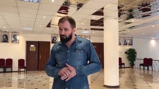 Режиссёр Захар Комлев о себе и своём творчестве смотреть онлайн