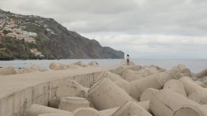 Теща родила зятю сына.