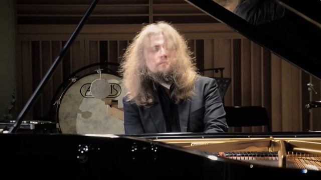 Сергей Васильевич Рахманинов – этюд-картина №7 – Lento lugubre (Траурный марш) смотреть онлайн